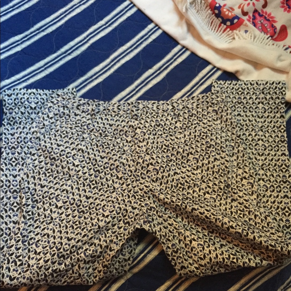 Pure Collection Ankle Pants - Picture 4 of 6